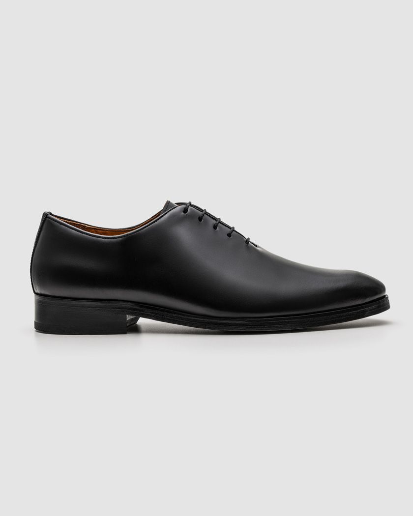Sapato Social Wholecut Chivas Preto - PRO