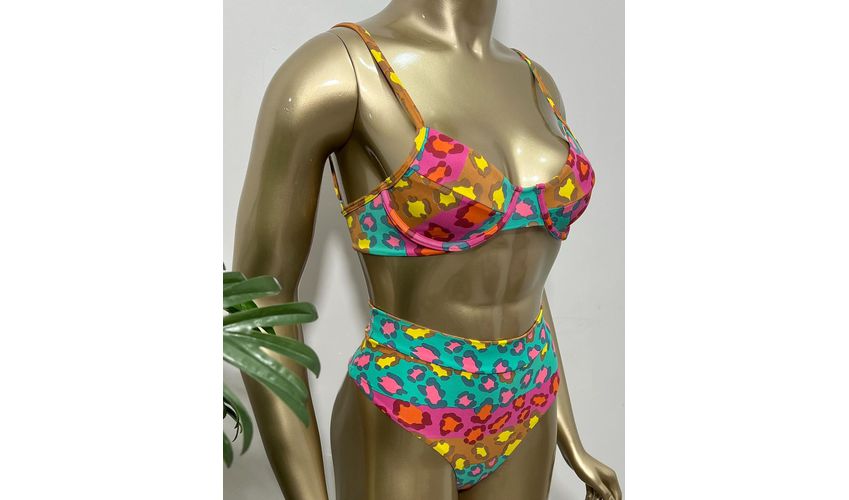 Conjunto Bahamas Hot Pants Oncinha Colorida