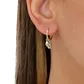 Brinco De Ouro 18k Argola Com Pingente Concha Tricolor