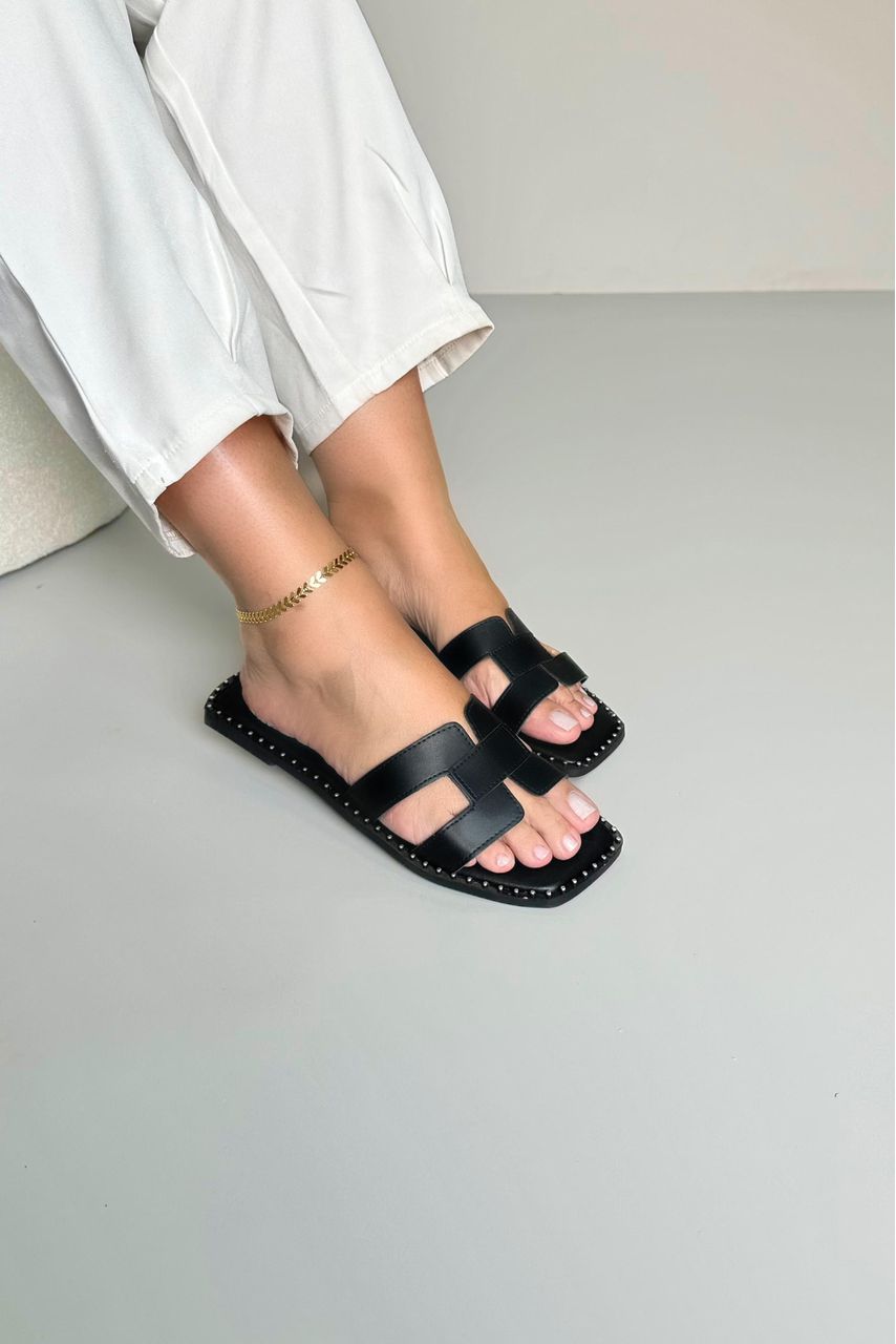 Sandália Rasteira H Cravejada_3338- Preto - CATALOGO DE MODELOS