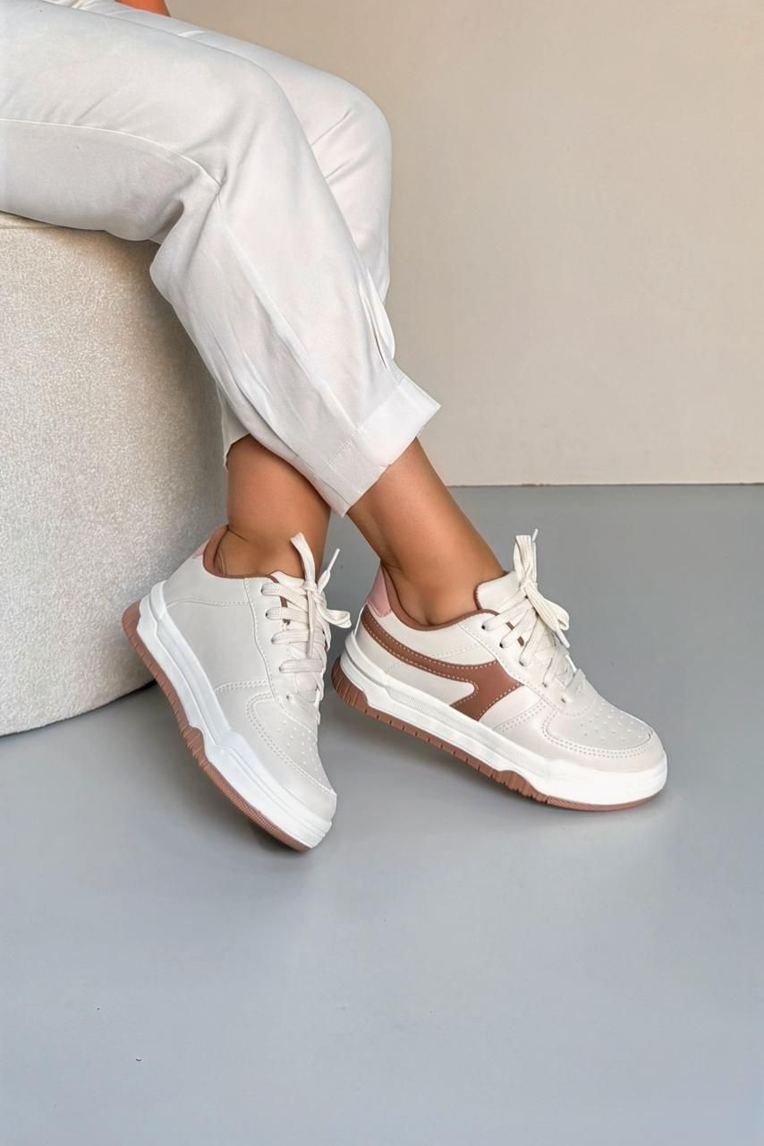 Tênis Estiloso Sola Alta_3447- Off/ Rose - CATALOGO DE MODELOS