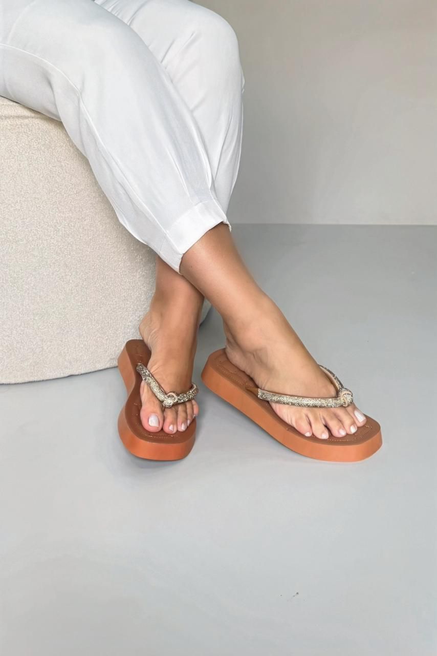 Chinelo Matelace Strass_3478- Caramelo - CATALOGO DE MODELOS
