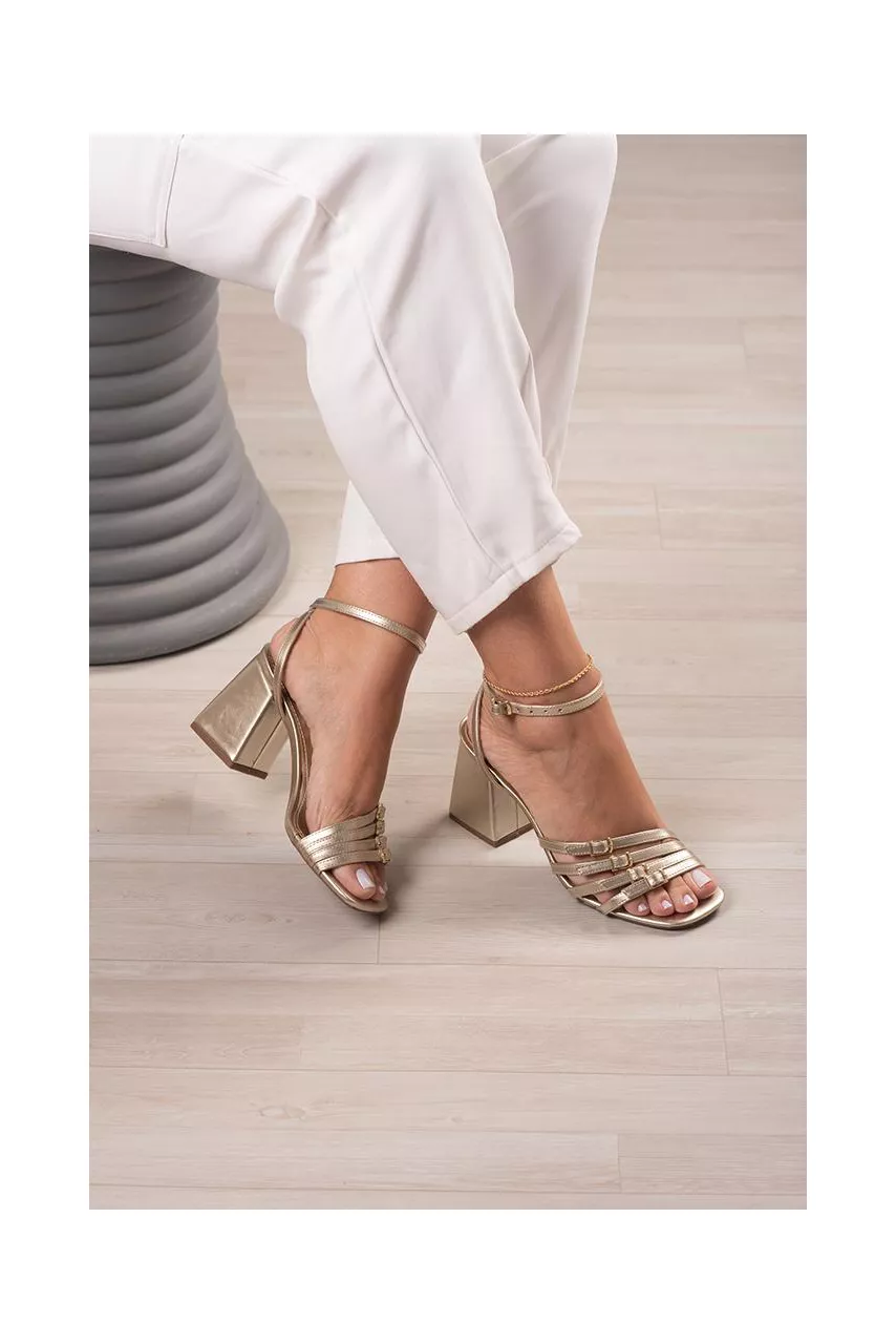 Sandália 4 Tiras Fivela 9 cm_555- Ouro - CATALOGO DE MODELOS