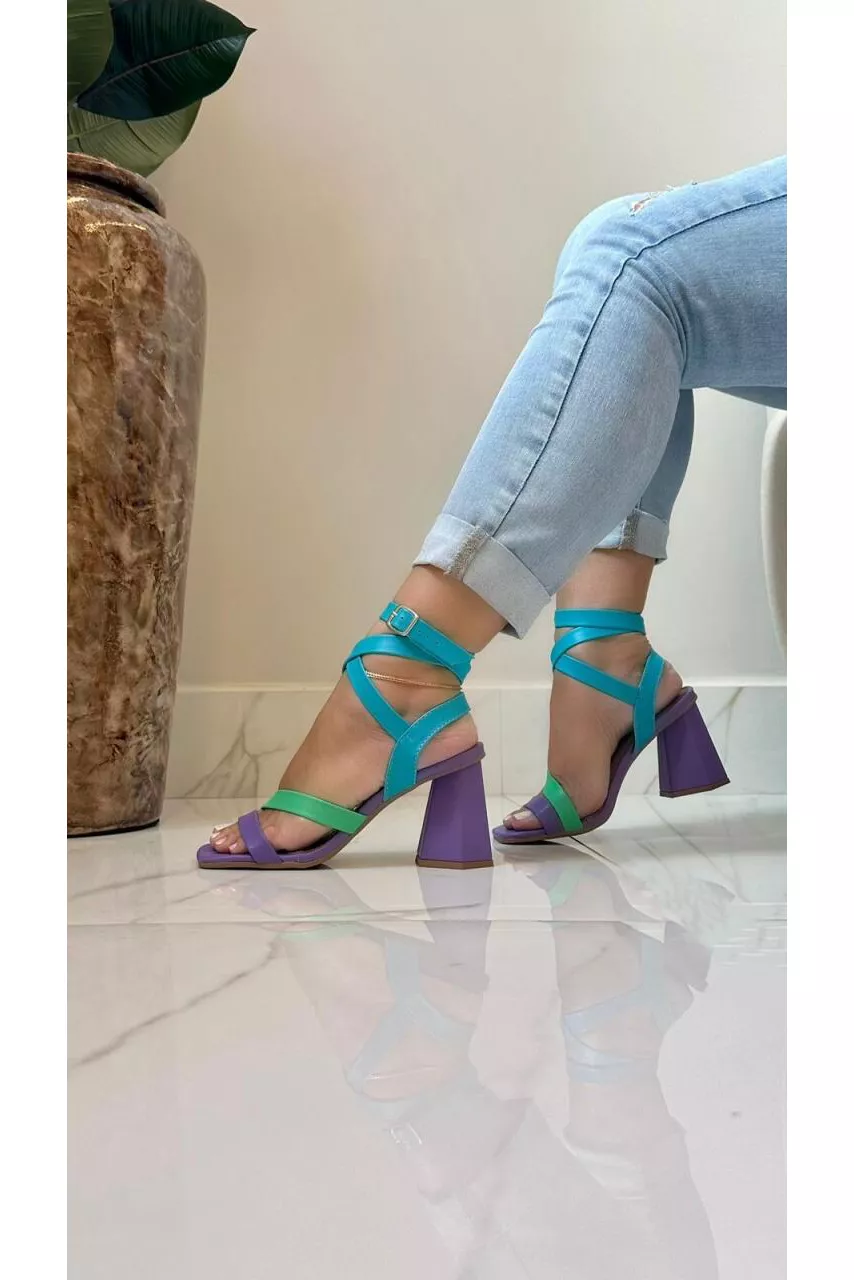 SANDÁLIA TIRAS SALTO OCTOGONAL 8CM_1399 - ROXO - CATALOGO DE MODELOS