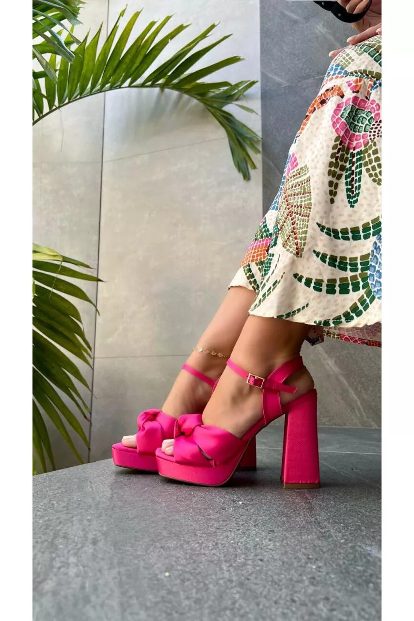 SANDÁLIA CRUZADA CETIM 12 CM_1630 - ROSA - CATALOGO DE MODELOS