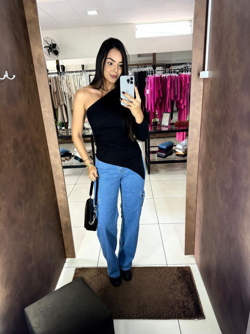 Blusa Assimetrica Rebecca - Preta - REAL STORE