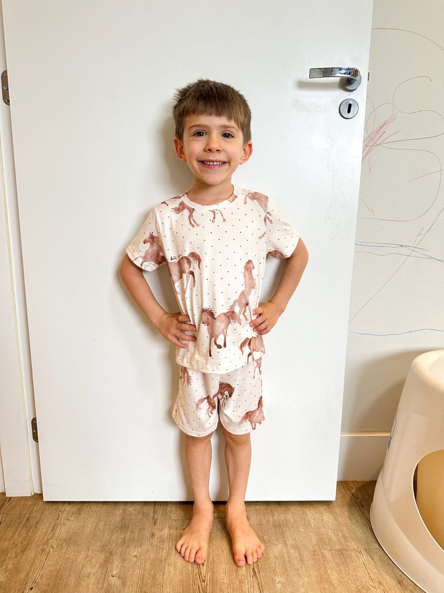 Pijama Infantil Curto Cavalos - TUTTI AMI - Loja Oficial
