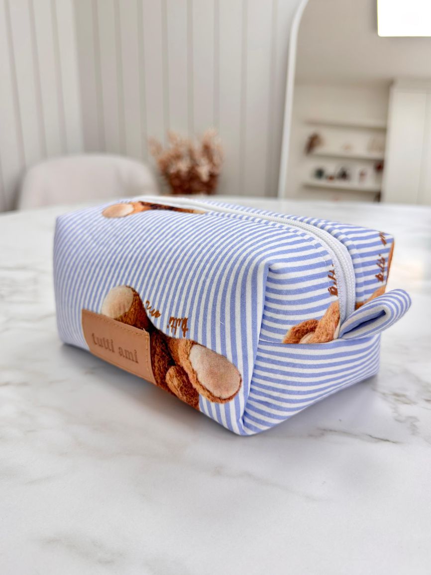 Necessaire Estampa Exclusiva New Bear - TUTTI AMI - Loja Oficial