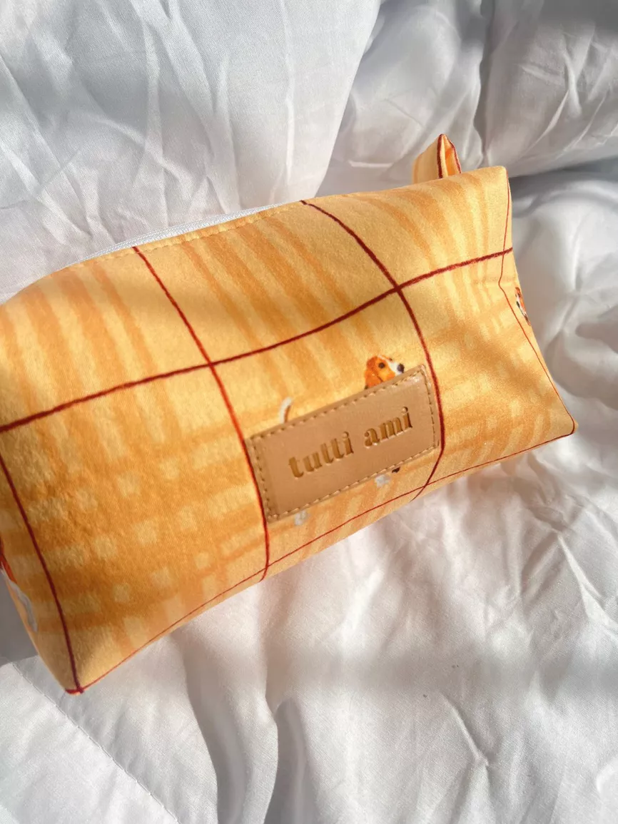 Necessaire Estampa Exclusiva Beagle Amarelo - TUTTI AMI - Loja Oficial