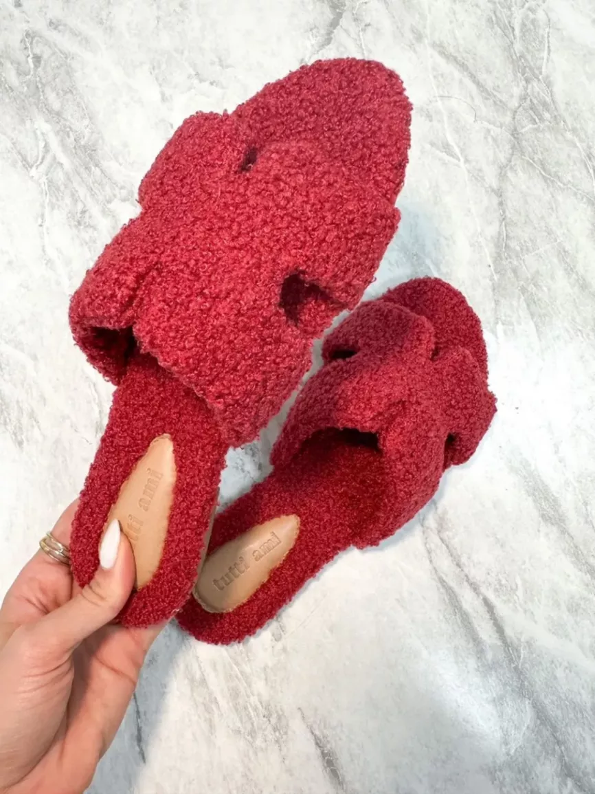 Chinelo Pantufa Sofih Rosa Carmim - TUTTI AMI - Loja Oficial