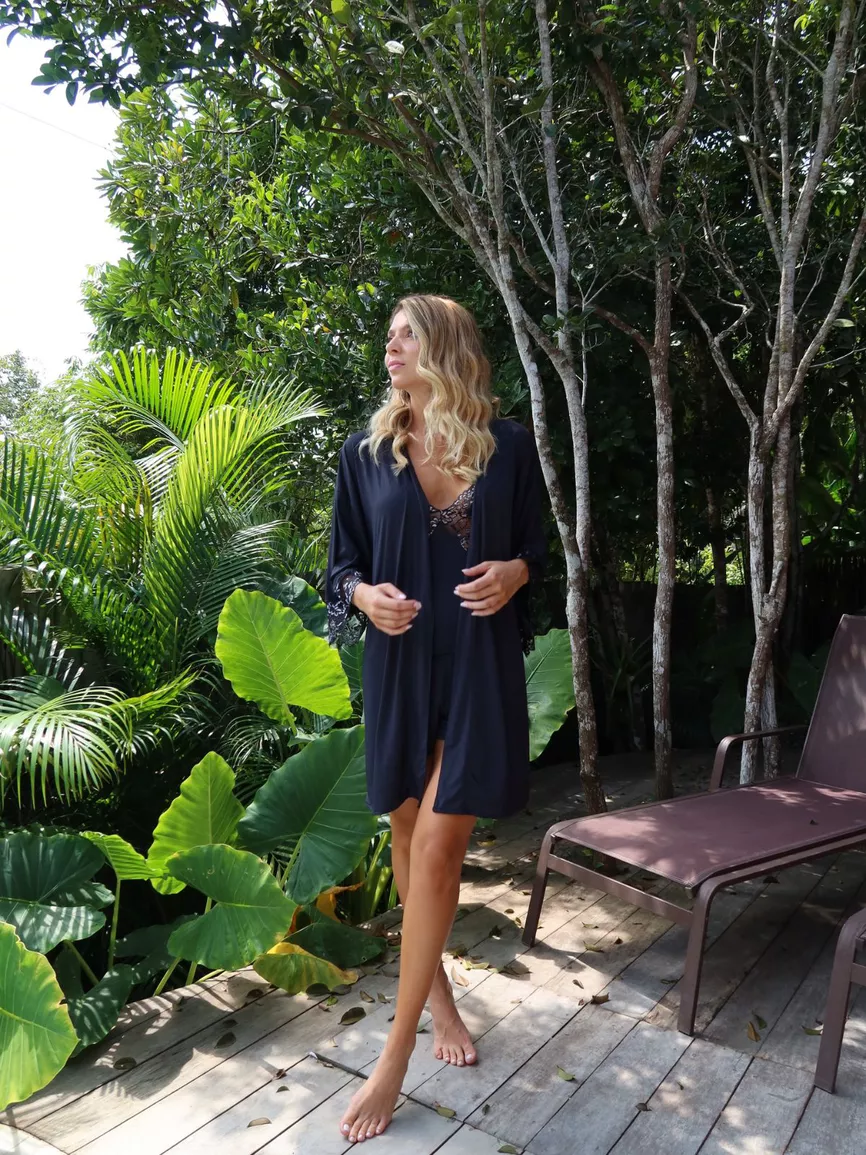 Robe Preto em Poliamida com Renda - TUTTI AMI - Loja Oficial