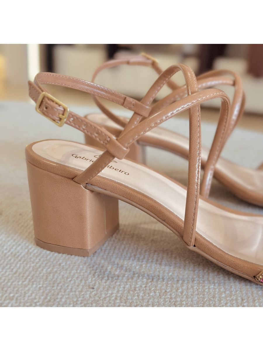 Sandália Camila Caramelo