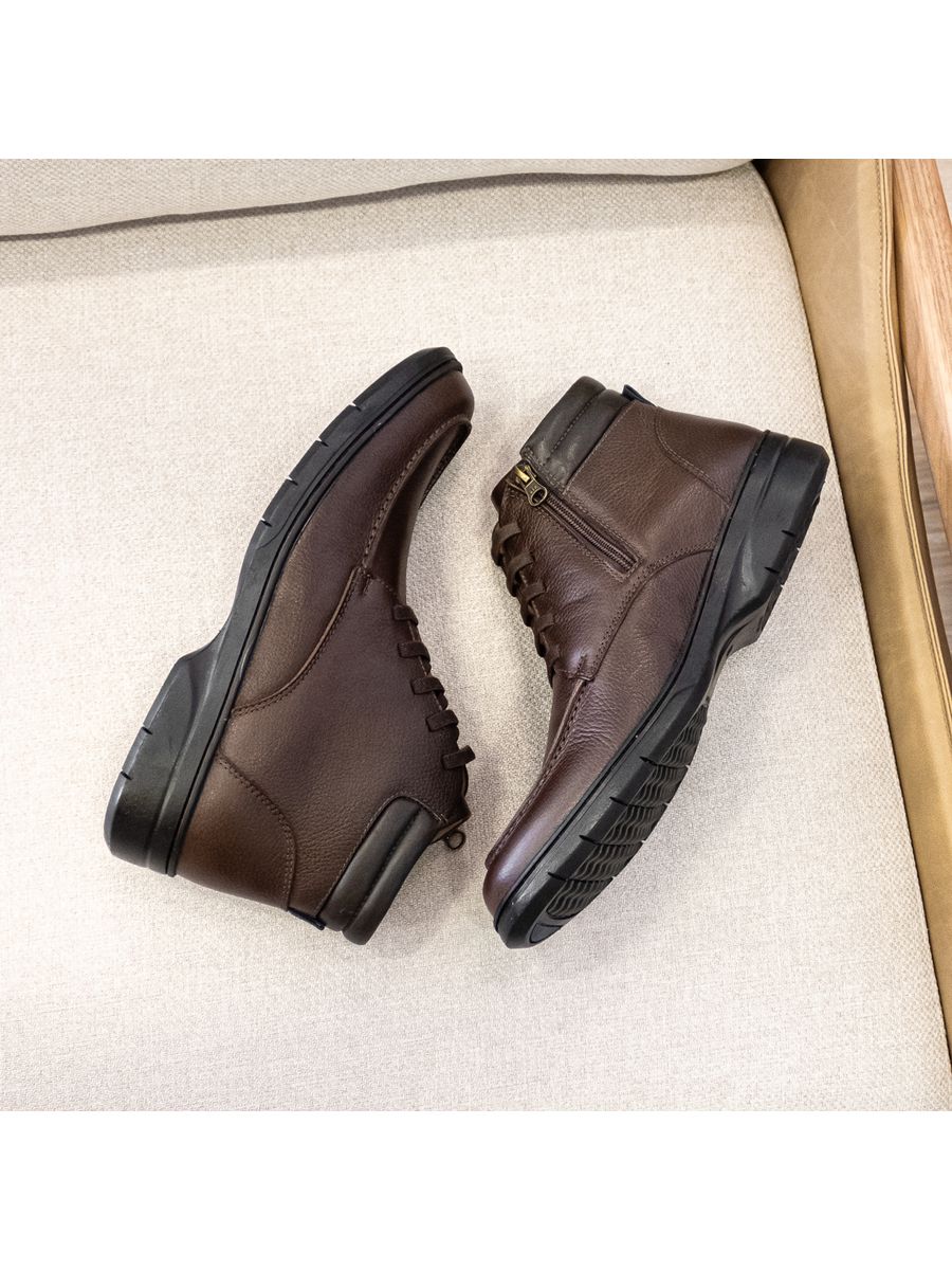 Bota Masculina Confortável em Couro Legítimo - LC18052 - Marrom MARROM