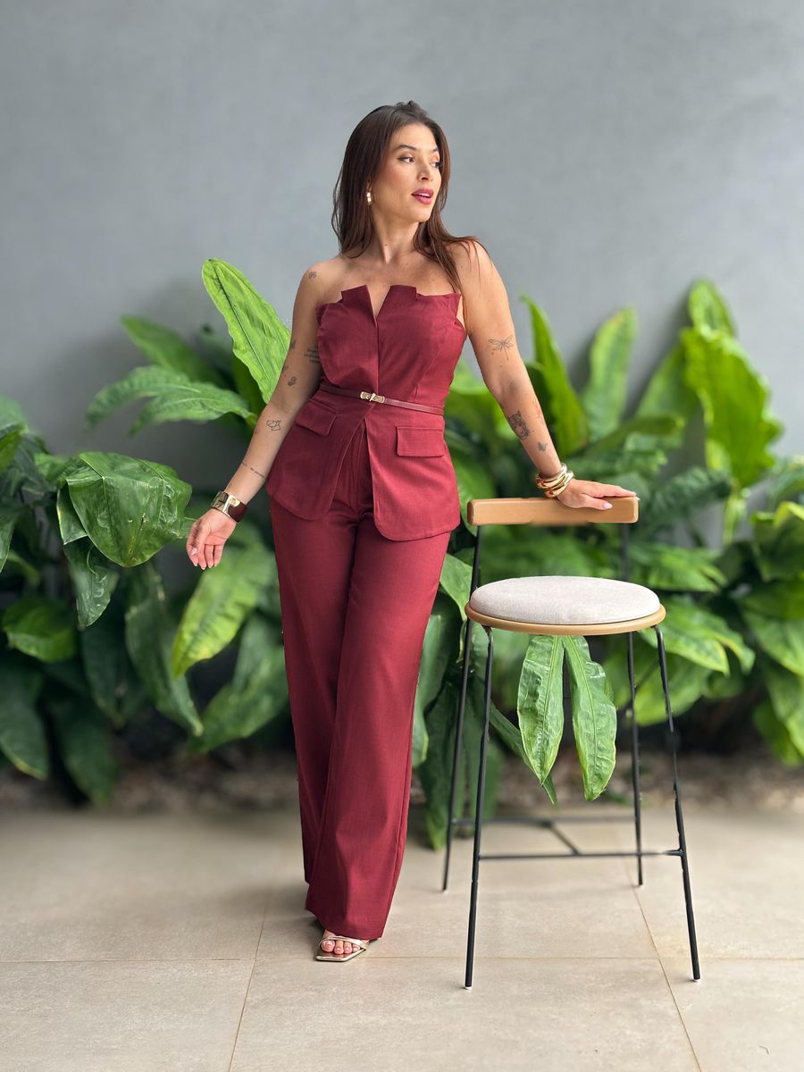 Conjunto Elora Calça Pantalona e Blusa em Alças em Alfaiataria MARSALA