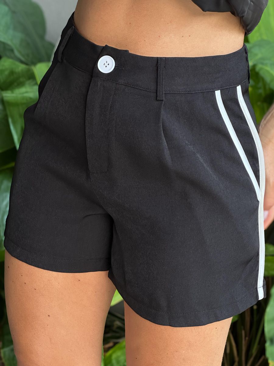 Conjunto Donatela Colete e Shorts em Alfaiataria PRETO COM BRANCO