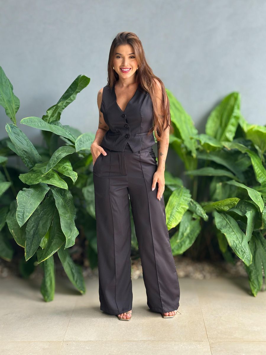 Conjunto Vanessa Colete e Calça Pantalona PRETO