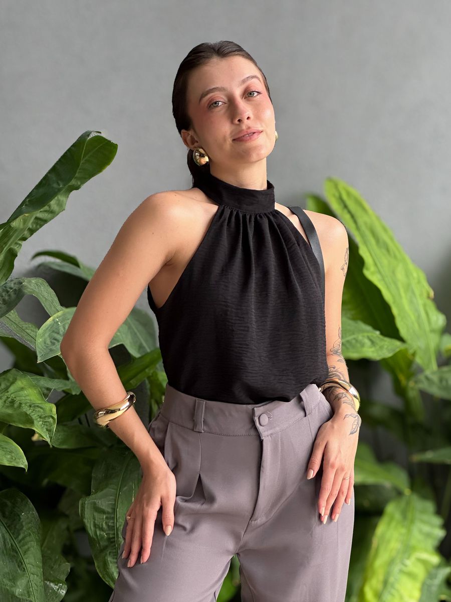 Blusa Marjorie em Crepe PRETO