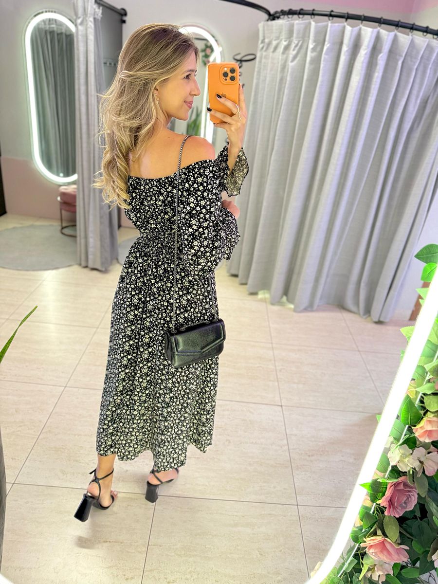 VESTIDO VIOLETA MANGA LONGA PRETO