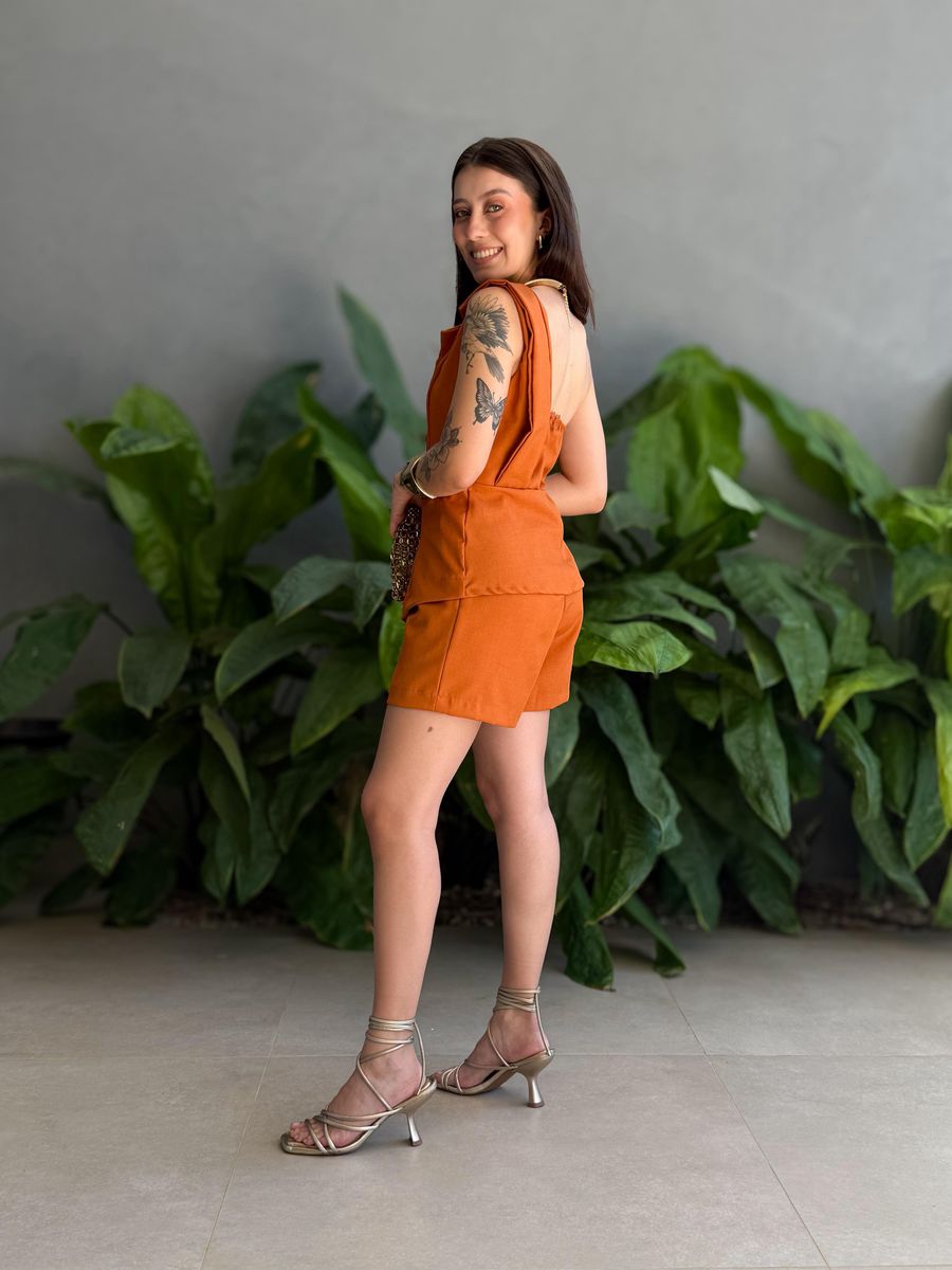 Conjunto Anabela Shorts e Blusa em Alfaiataria TERRACOTA