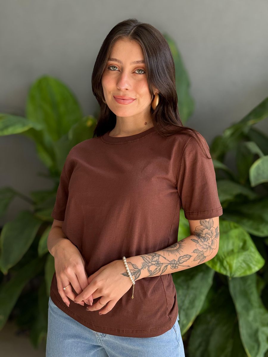 T-shirt Lisa sem Estampa MARROM