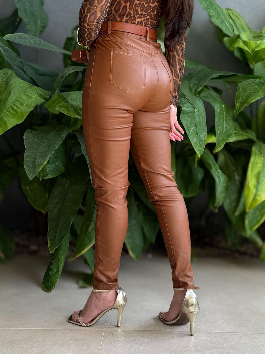 Calça Skinny Resinada CARAMELO