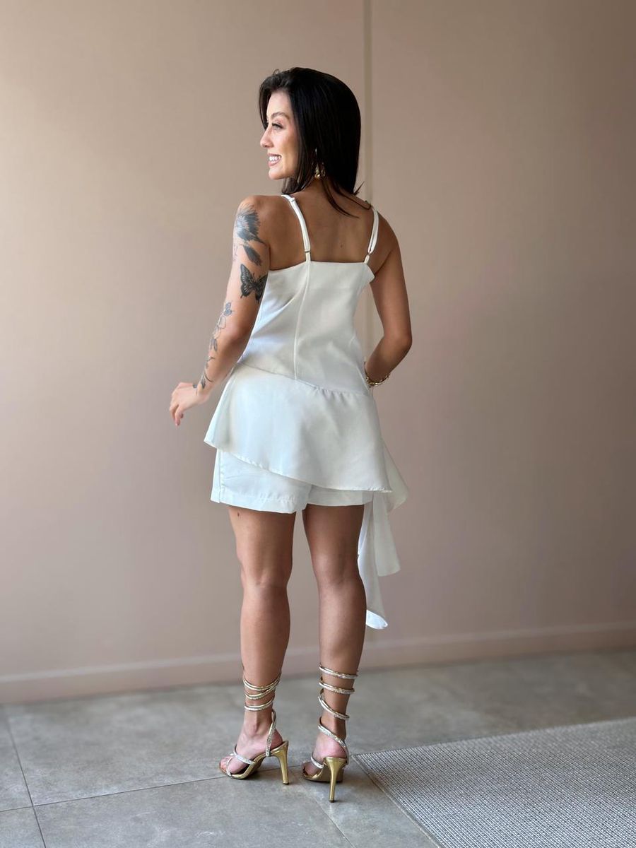 Conjunto Rochele Blusa E Shorts Saia Em Alfaiataria Off White