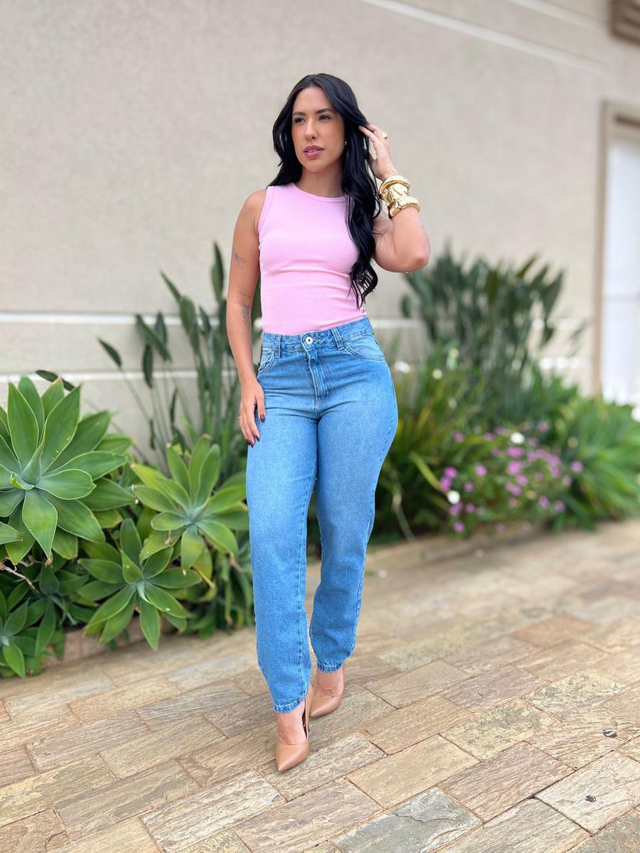 Body Regata Em Malha Anarruga Rosa Claro