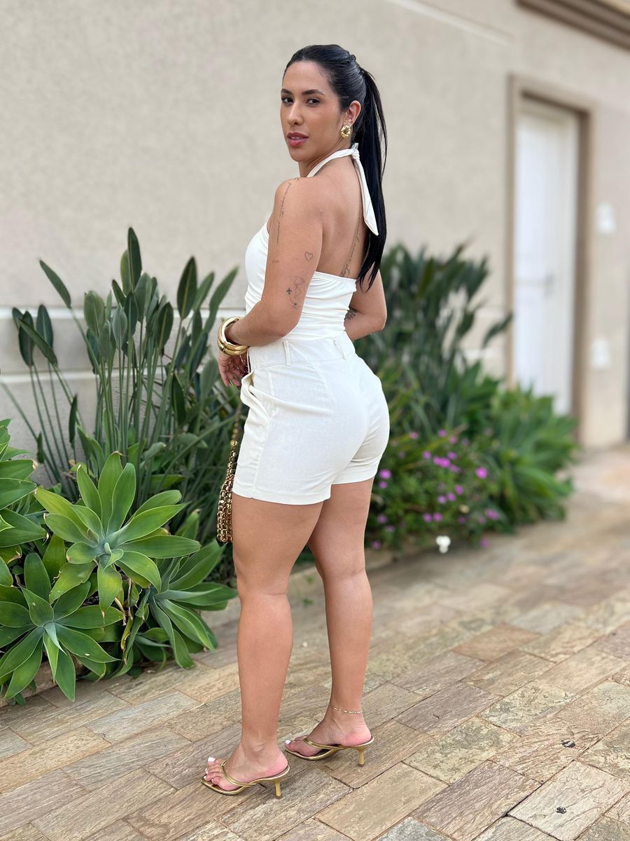 Body Talita Com Detalhes E Ferragem Em Ferragem Creme