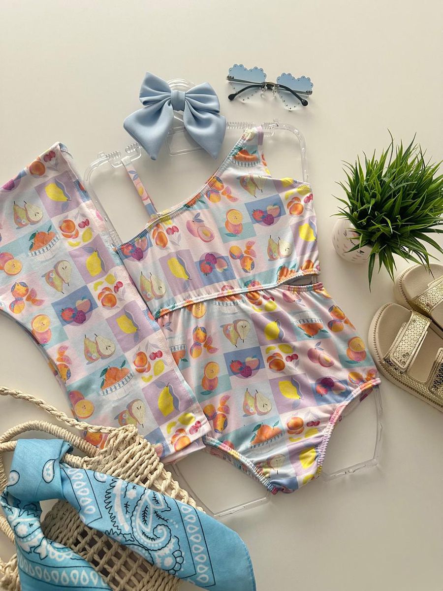 Maiô Com SaÍda Frutas