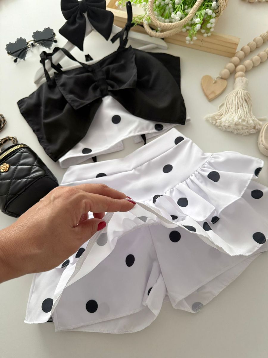 Conjunto Poá Branco