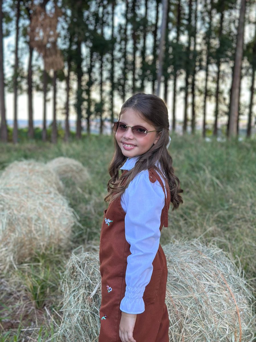 Macacão Flores Marrom