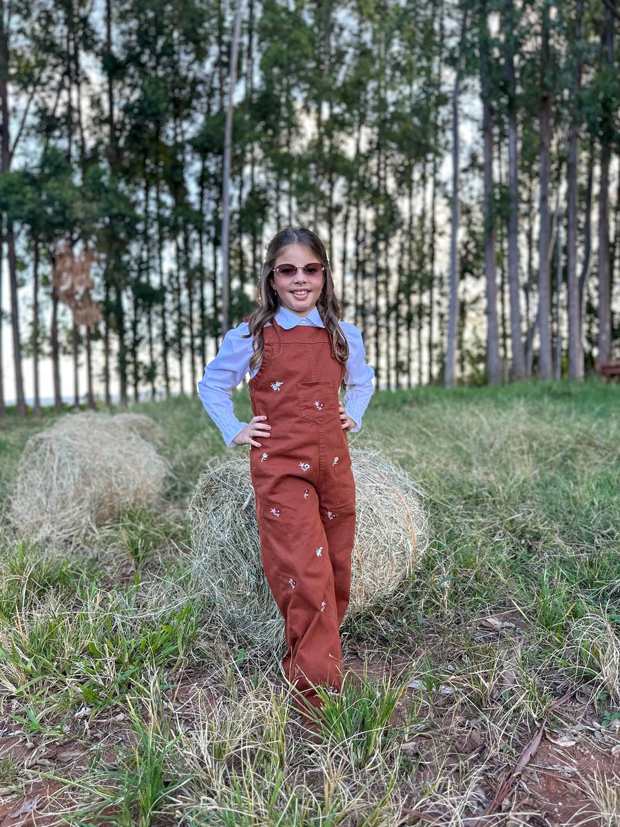 Macacão Flores Marrom - Dondokinha Kids
