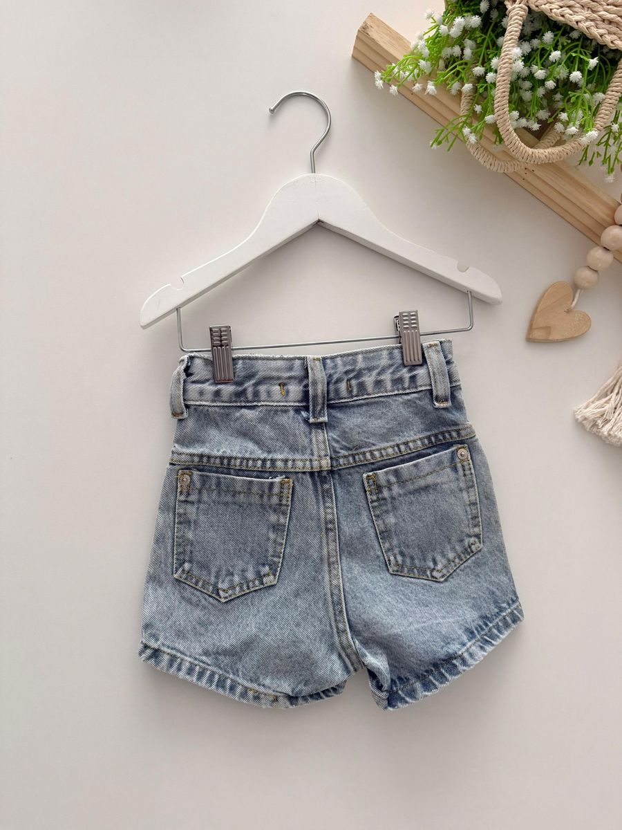 Short Jeans Coração 