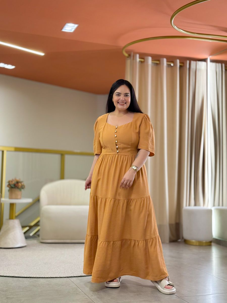 Vestido Plus Sofia Caramelo