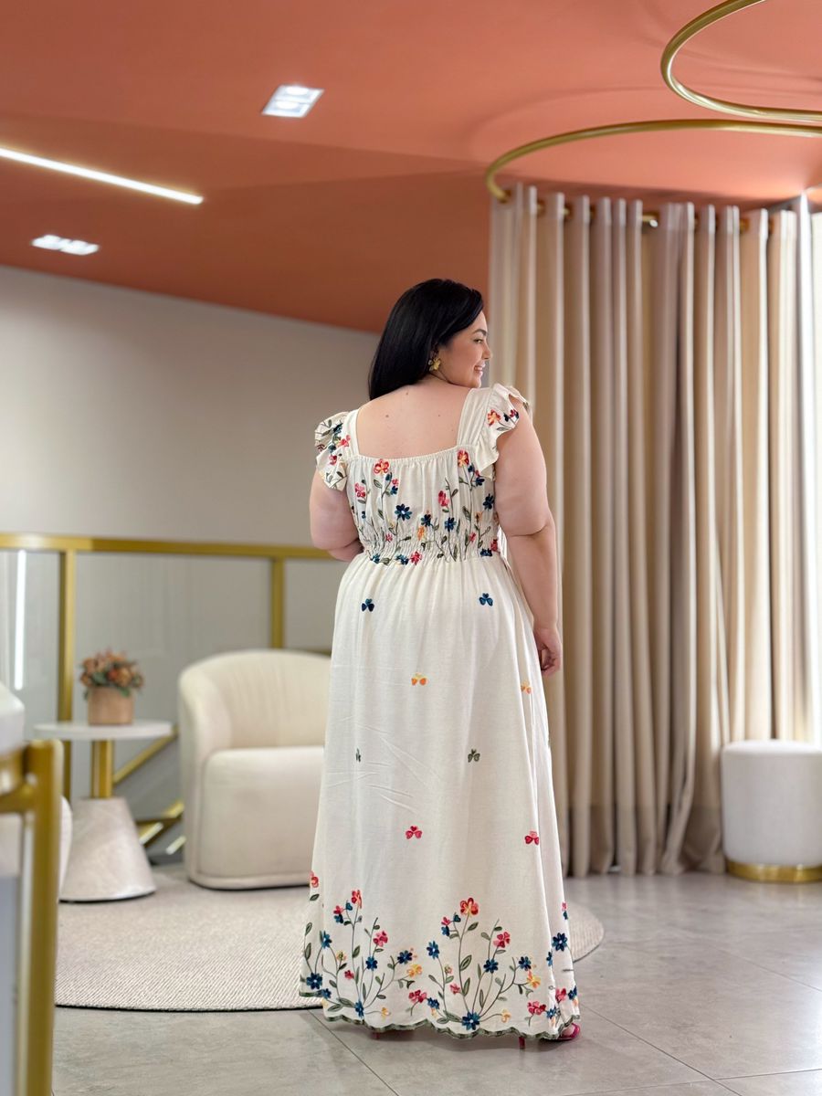 Vestido Plus Taynara Cru Linho