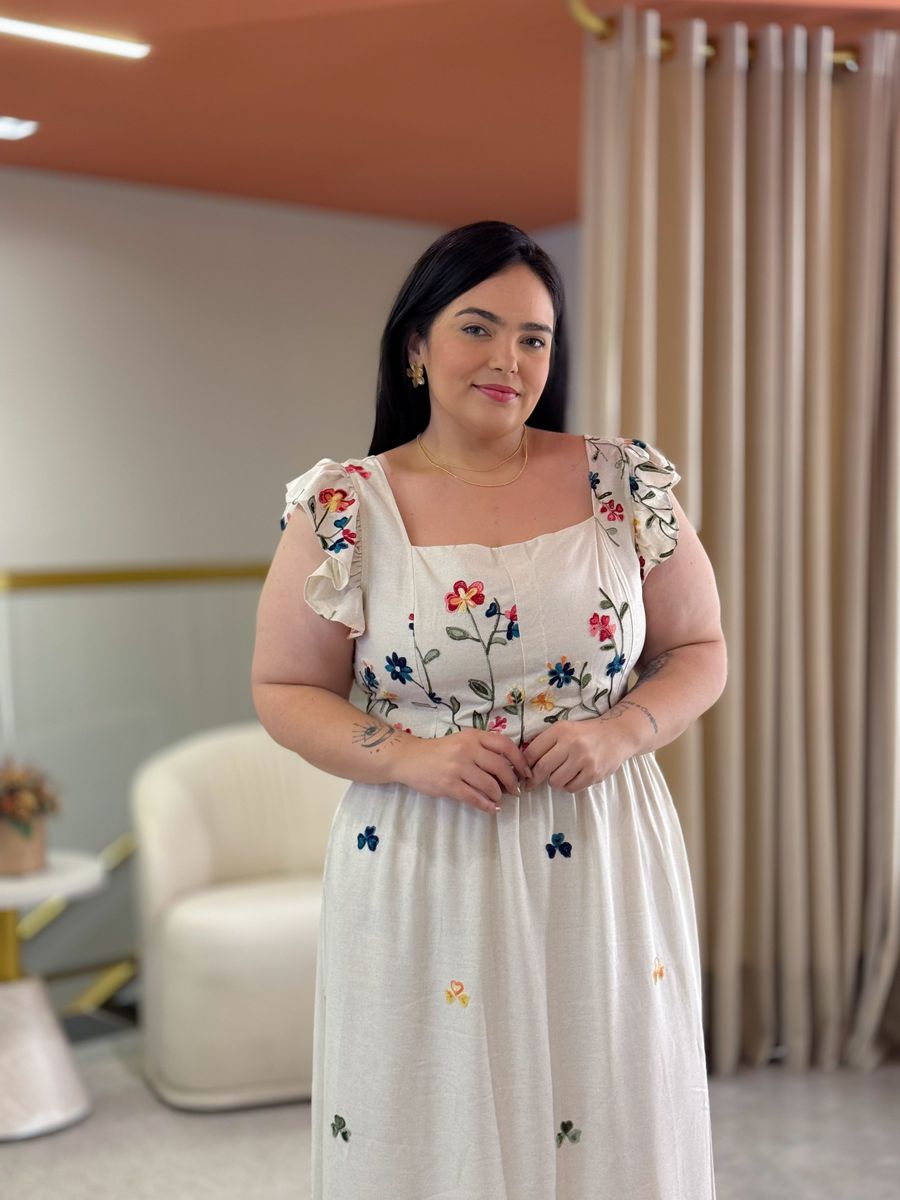 Vestido Plus Taynara Cru Linho