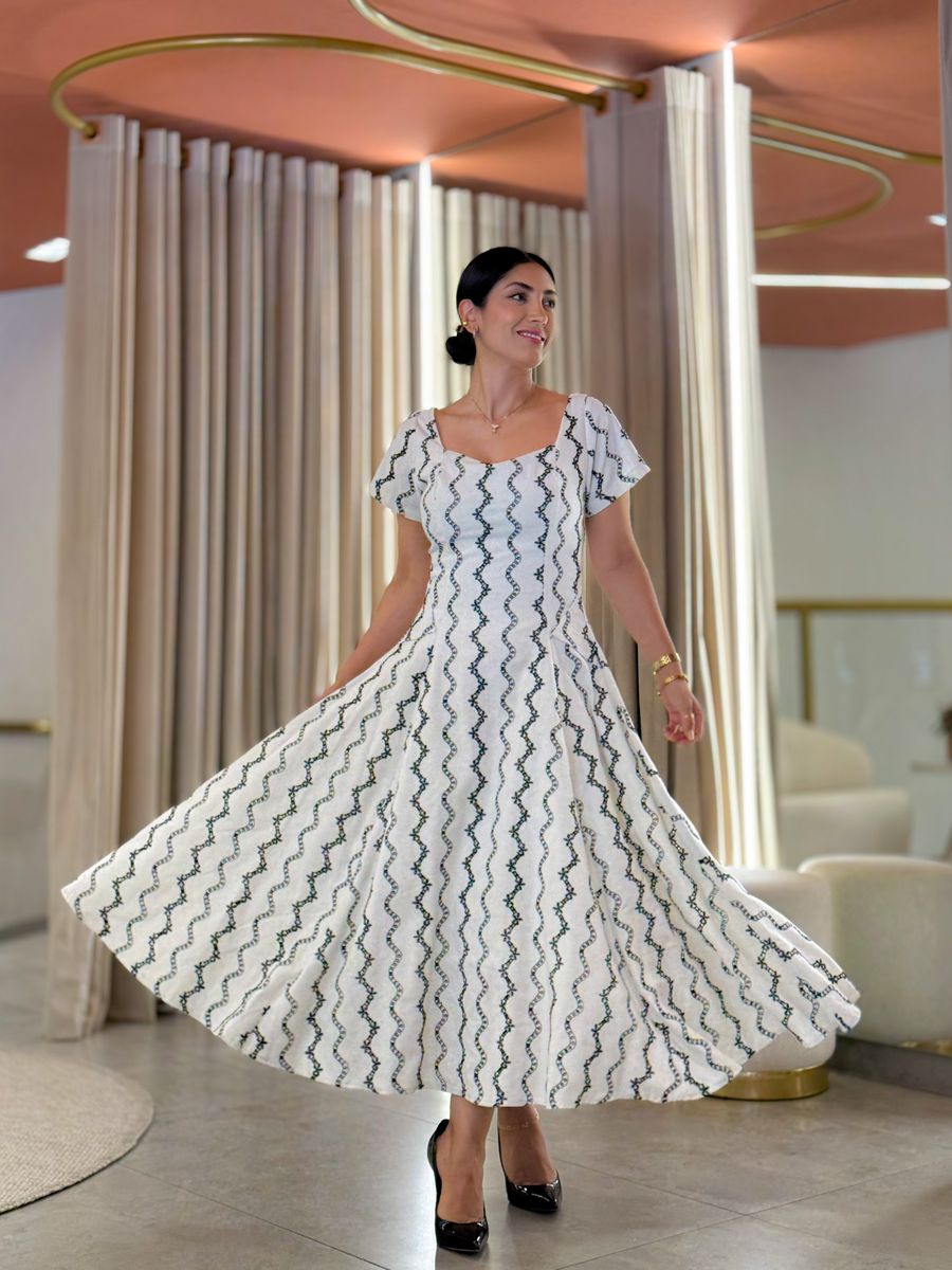 Vestido Camila Areia E Preto 