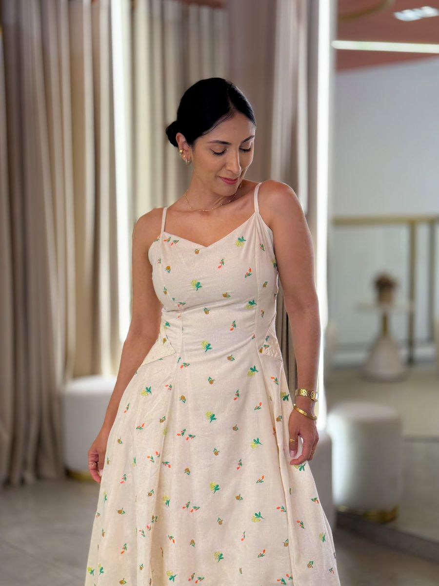 Vestido Lara Creme Floral