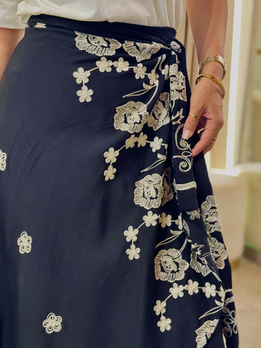 Saia Cristal Preto E Branco