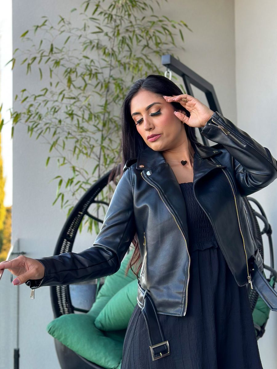 Jaqueta Keli Couro Fake Preta