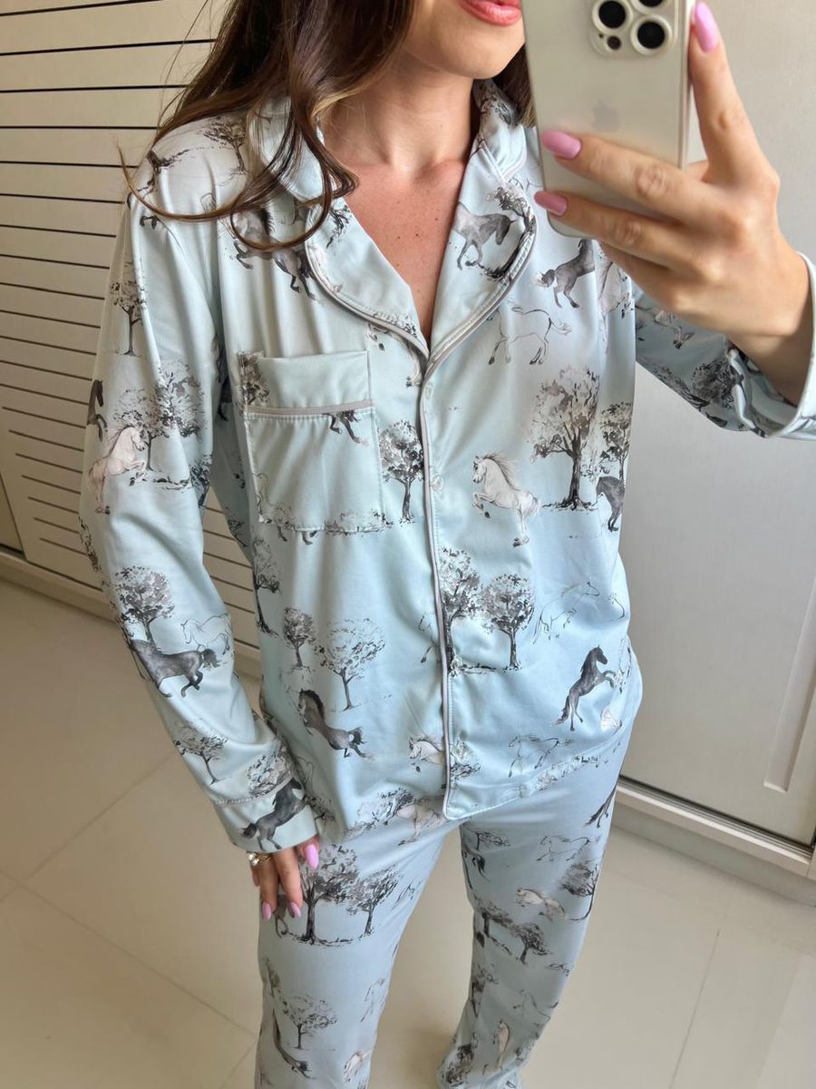 Pijama Feminino Americano Longo Cavalos Vintage