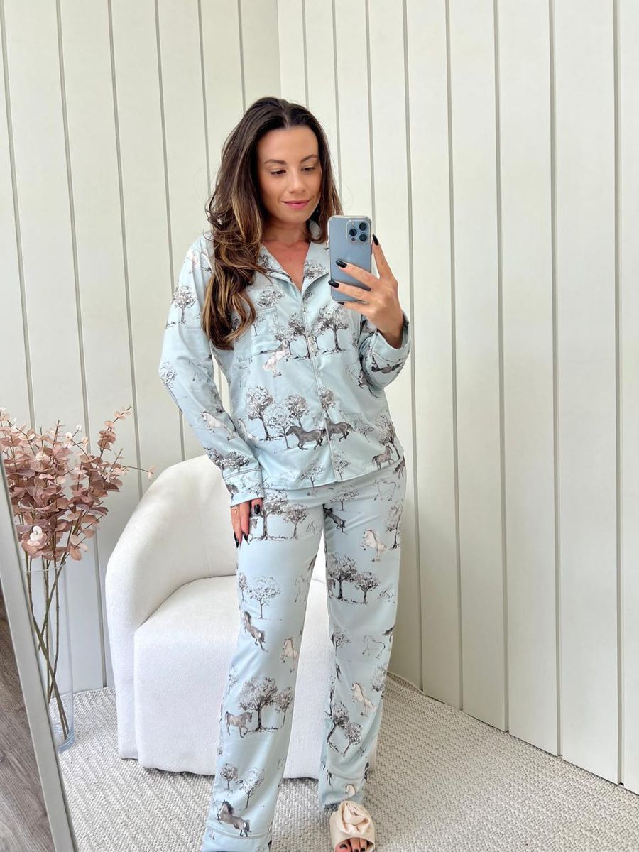 Pijama Feminino Americano Longo Cavalos Vintage