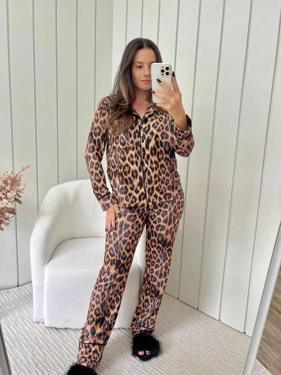 Pijama Feminino Americano Longo Onça Detalhe Preto