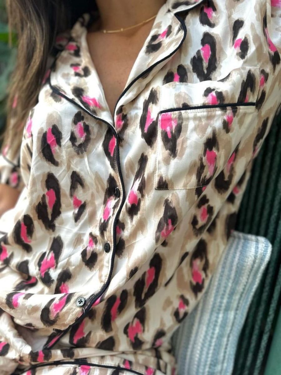 Pijama Feminino Americano Em Viscose Curto Onça Rosa