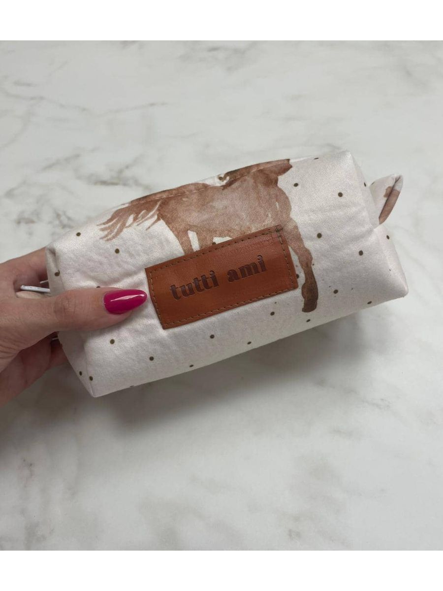 Necessaire Estampa Exclusiva Cavalos