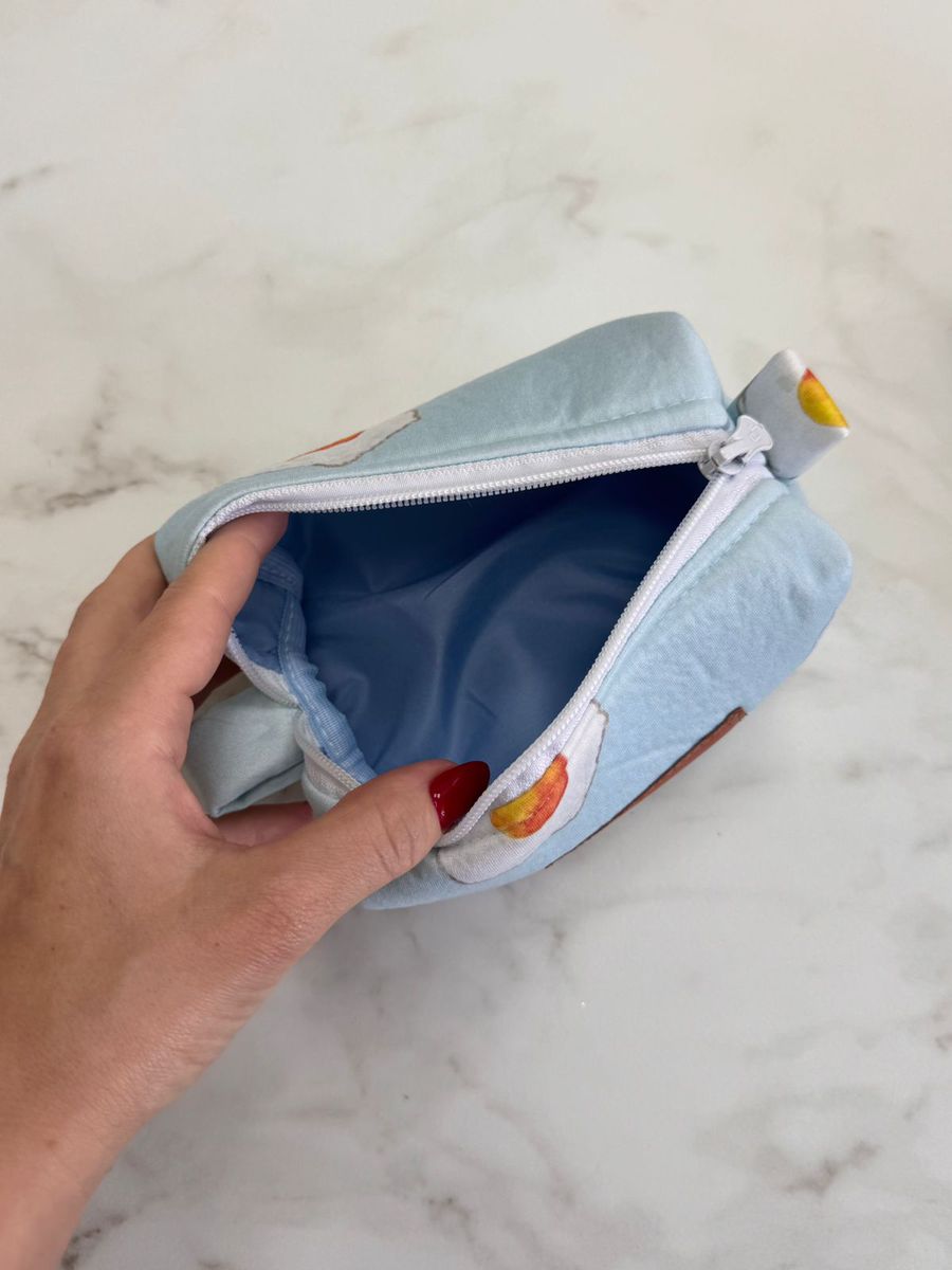 Necessaire Estampa Exclusiva Ovos