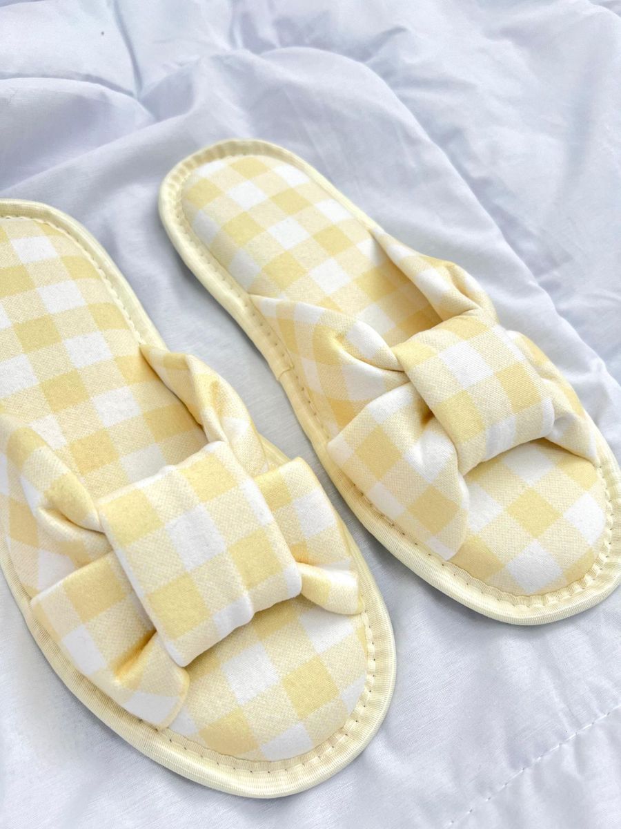 Chinelo Pantufa Vichy Amarelo