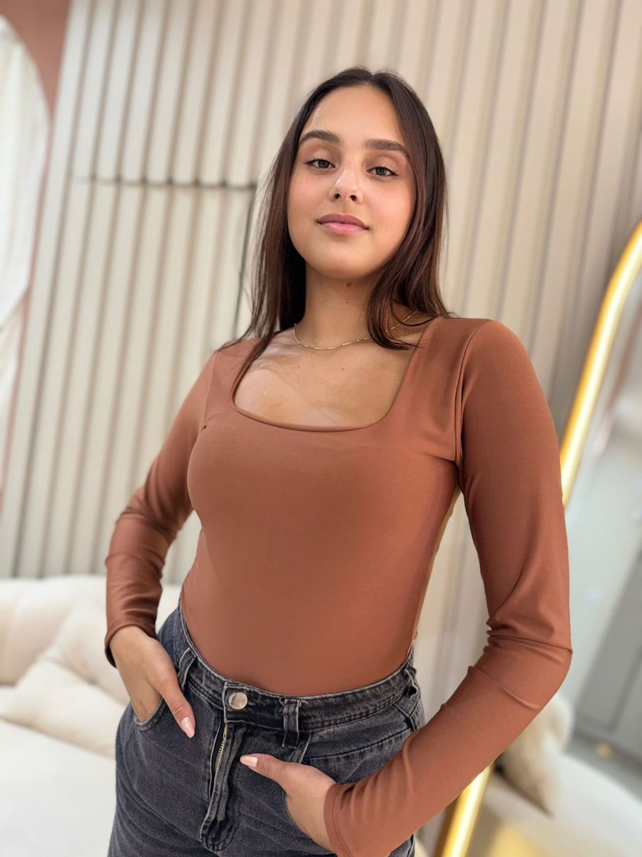 BODY SUPLEX DECOTE QUADRADO MARROM