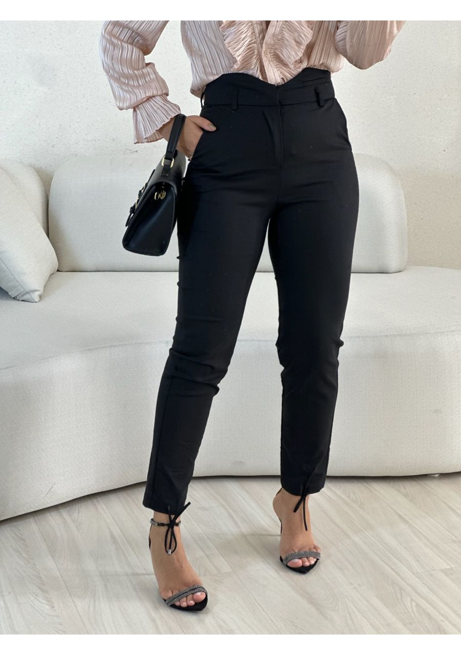 CALÇA GABRIELA SKINNY PRETA - 0056420033 - CAROLLA FERRARO