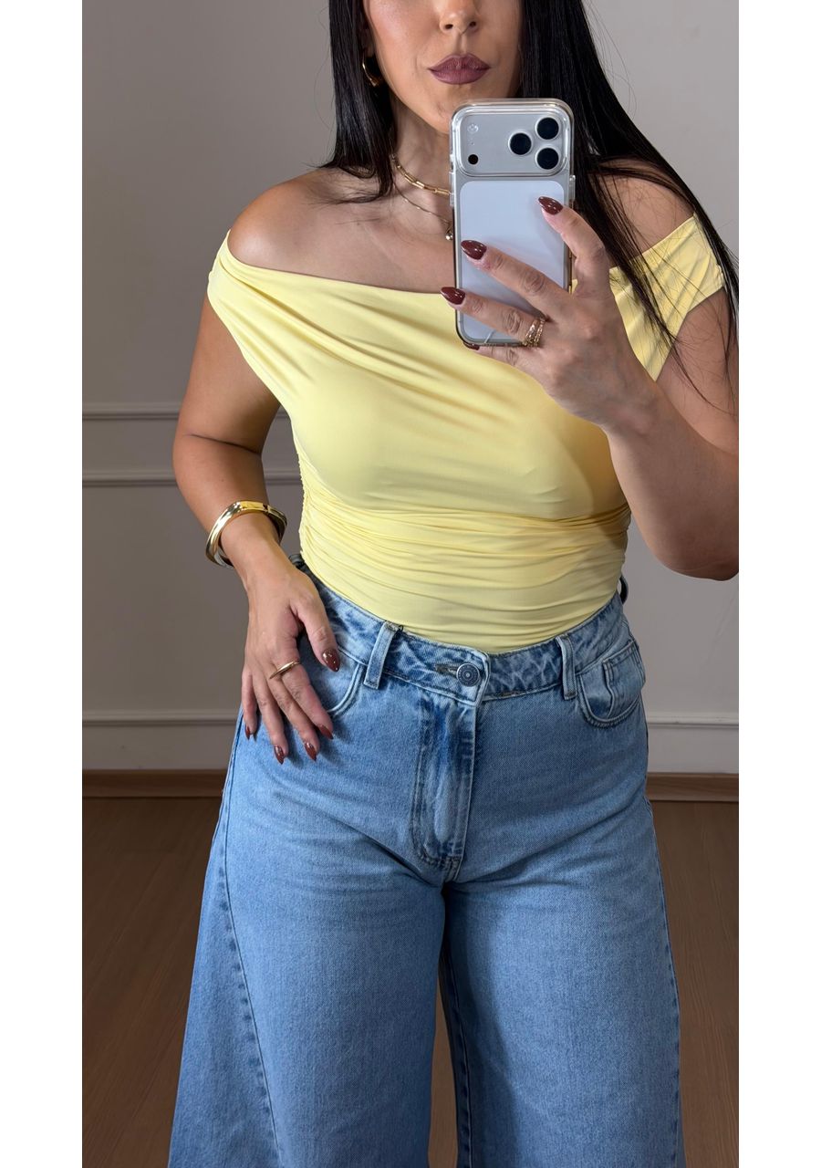 Blusa Livia Amarelo Manteiga - 2024643 - Look de Luxo - Moda Feminina